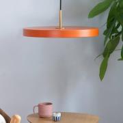 UMAGE LED-hængelampe Asteria Mini, orange/messing, Ø 31 cm
