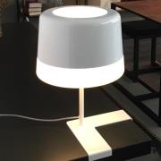 Prandina Gift T1 bordlampe, L-fod hjørnemontage