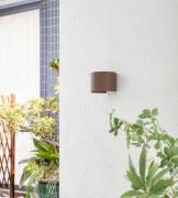 Lindby LED udendørs væglampe Nivar, rund, rustbrun