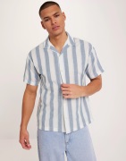 Jack & Jones Jprccsummer Stripe Resort Shirt S/S Kortærmede skjorter C...