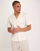 Ciszere Jack plisse shirt Kortærmede skjorter White