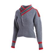 Grå Sweaters med Klassisk College Stil