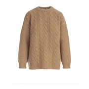 Hyggelig Brun Oversized Sweater med Fletninger