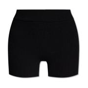 Dom shorts