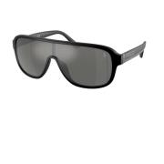 Sporty og afslappet solbriller med spejlede grå linser