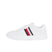 Hvid Sneaker med Tommy Flag