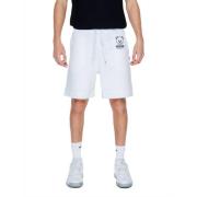 Hvide sporty shorts med logo