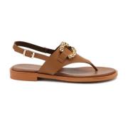 Juveleret ikonisk sandal