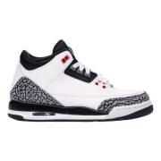 Retro Infrared 23 Limited Edition Sneakers