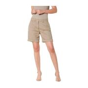 Curvy Chino Bermuda Shorts med Blomsterdetaljer