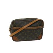 Pre-owned Canvas louis-vuitton-tasker