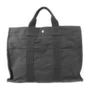 Pre-owned Canvas totes