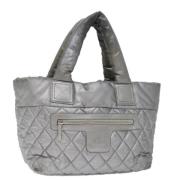 Pre-owned nylon chanel-tasker