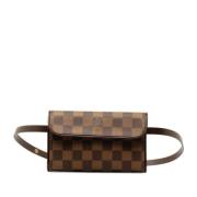 Pre-owned Canvas louis-vuitton-tasker