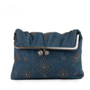 Denim clutch med blomster nitter