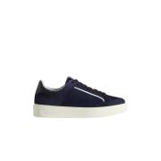 Suede Court Sneakers med Swallow Tail