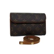 Pre-owned Canvas louis-vuitton-tasker