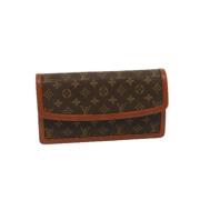 Pre-owned Canvas louis-vuitton-tasker