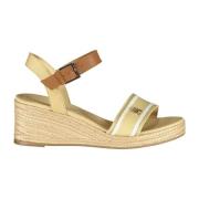 Beige Sandal med Ankelrem og Kontrastdetaljer