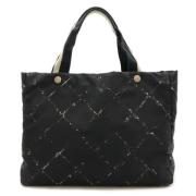 Pre-owned nylon chanel-tasker