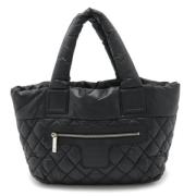 Pre-owned nylon chanel-tasker