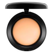 MAC Cosmetics Studio Tech Foundation Nc40 10g