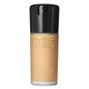 Mac Cosmetics Studio Radiance Serum-Powered Foundation NC25 30 ml