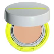 Shiseido Sports BB Compact SPF50 Light 12 g