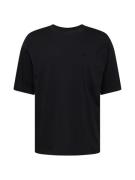 Champion Authentic Athletic Apparel Bluser & t-shirts 'Legacy'  rød / ...