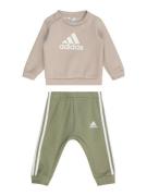 ADIDAS SPORTSWEAR Træningsdragt 'Badge of Sport'  beige / creme / oliv...