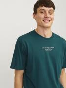 JACK & JONES Bluser & t-shirts 'JPRBLUARCHIE'  grøn / rød / hvid