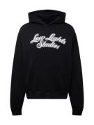 Low Lights Studios Sweatshirt 'SHUTTER'  sort / hvid