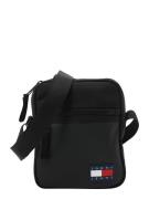 Tommy Jeans Skuldertaske 'FRESHMAN'  sort