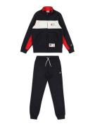 Champion Authentic Athletic Apparel Joggingdragt  rød / sort / hvid