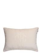 Monogram Cushion GANT White