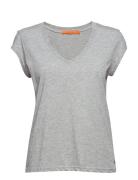 Cc Heart Basic V-Neck T-Shirt Coster Copenhagen Grey