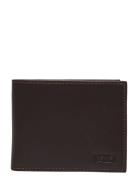 Levi's® Casual Classics Hunte Coin Bifold - Batwin Levi’s Footwear & A...