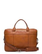 Stillrichard Brief 2 Room Still Nordic Brown