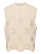 Trap Vest Offwhite Hope Cream