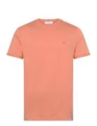 Nørregaard T-Shirt - Seasonal Les Deux Pink