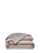 Metastri Duvet Cover Boss Home Beige