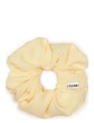 Leo Scrunchie SUI AVA Yellow