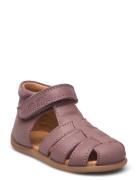 Starters™ Velcro Sandal Pom Pom Purple