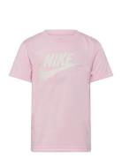 Nike Sustainable Futura Tee Nike Pink