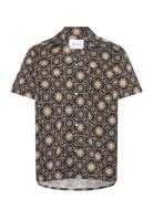 Tapestry Ss Shirt Les Deux Black