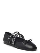 Shoe Stud Mango Black