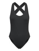 Nike Elevated Essential Pucker Crossback Piece NIKE SWIM Black