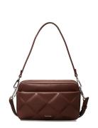 Diamond Quilt Camera Bag W/Pkt Calvin Klein Brown