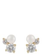 Mayfair Small Irregular Pearl Ear G/White - SNÖ Of Sweden Gold