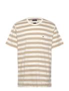 Essential Solid Pocket Tee Tommy Hilfiger Beige